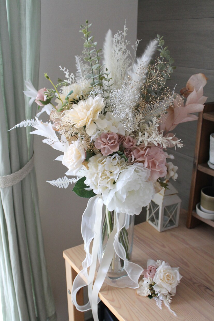 ウエディングブーケをお作りします 生花、ドライフラワー、アートフラワー(造花)で理想のブーケを イメージ2