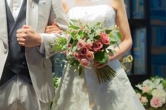 お好きな楽曲から感動するムービーを作成します 好きな３曲から心に残る結婚式ムービー！！ イメージ2