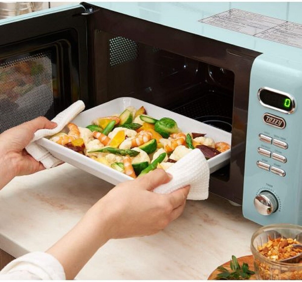 No.138★電子レンジのチンは念仏のチン…ます 電子レンジの使用を禁止した国があるほど、栄養素を破壊します。 イメージ1