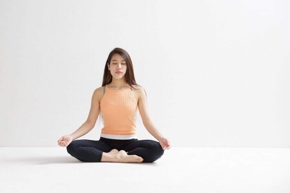 体と心を癒す夜ヨガレッスンをします あなたに合ったオリジナルのYogaレッスンを提供します！ イメージ1