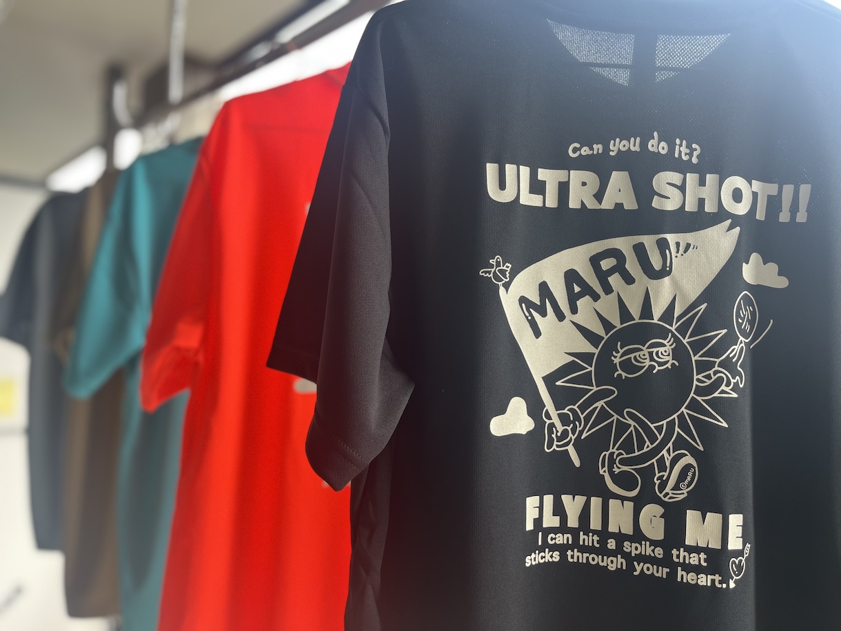 オリジナルのドライフィットTシャツを作成します スポーツチームのユニホーム、クラスTシャツ、記念Tシャツなど イメージ1