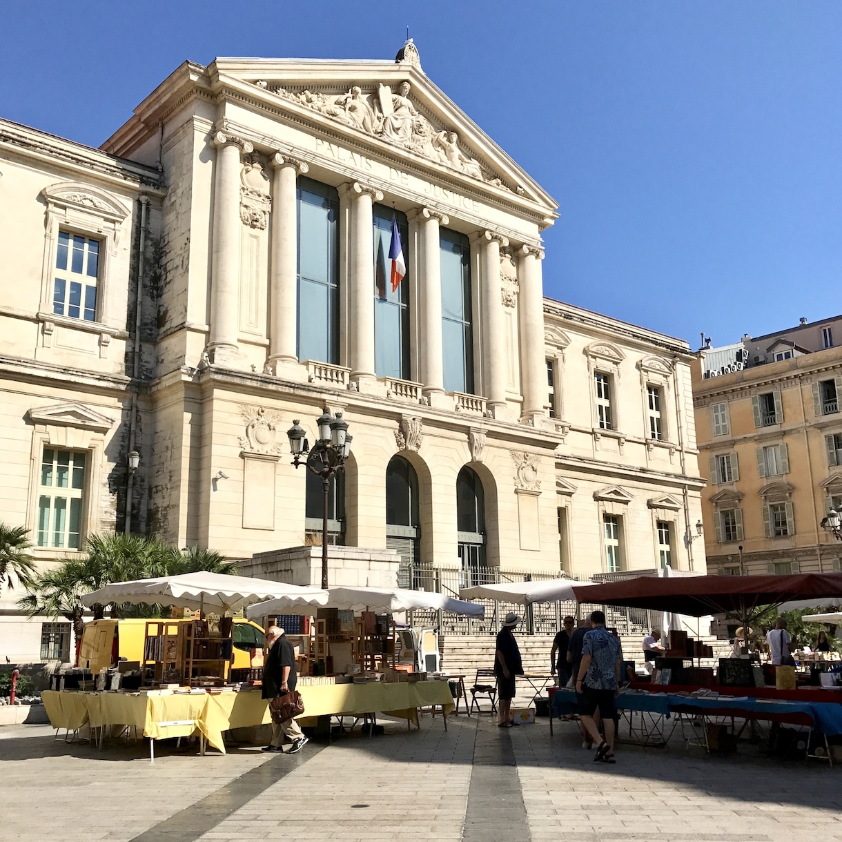 フランス・パリ・ニースの治安についてご案内します ご旅行前に現地の治安が知りたい方、サバイバル情報をどうぞ！ イメージ1