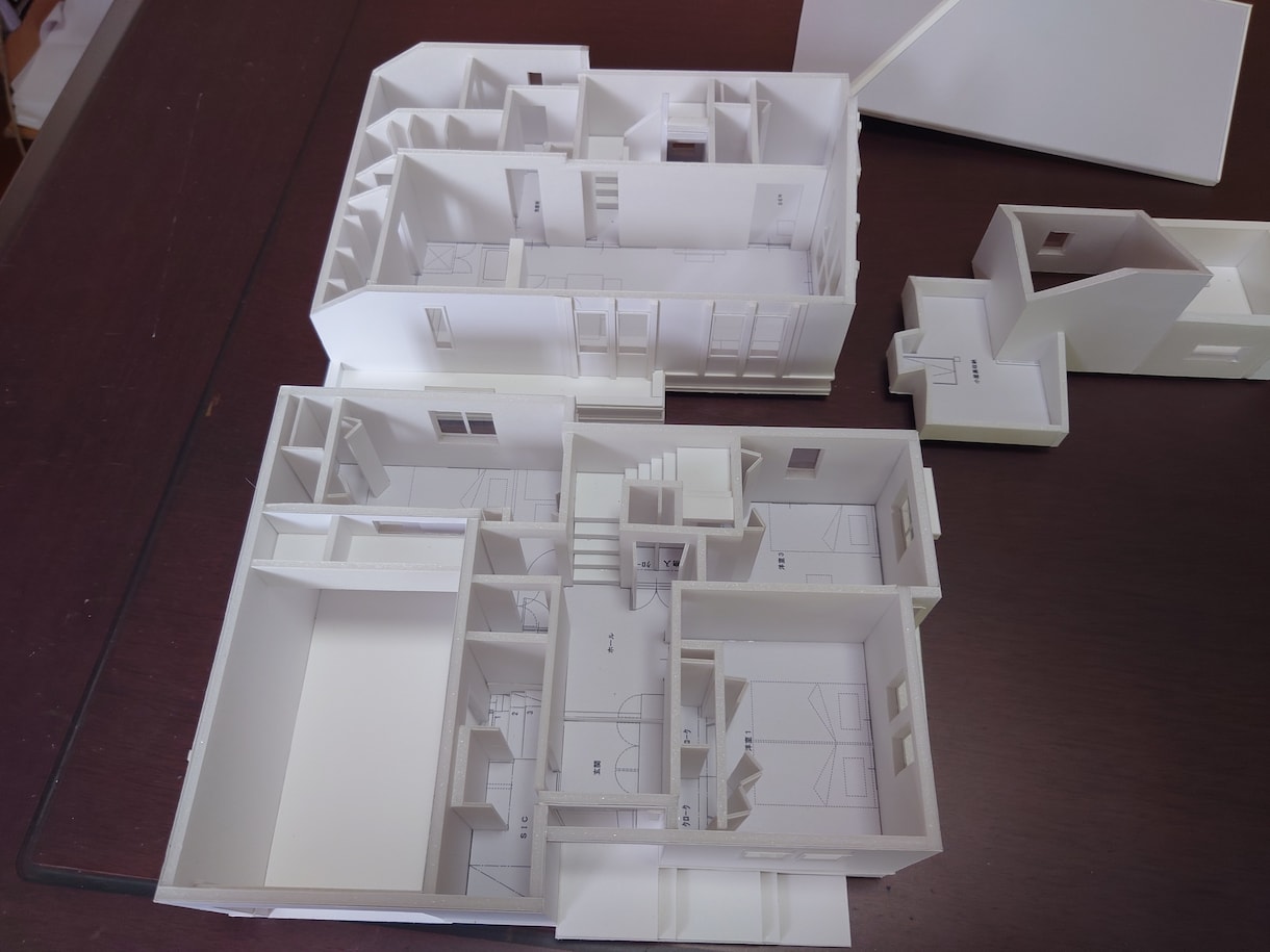 計画建物のスタディ模型（白模型）を製作しています 建設会社様・不動産会社様の建物造りのお手伝いをさせて頂きます イメージ3