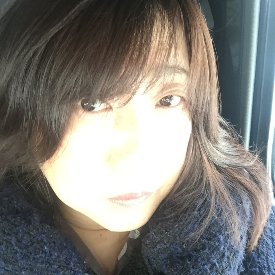 霊感霊視で過去現在未来をストレートにお伝えします 現状の辛い状況を波動修正をしながら未来に繋げます イメージ1