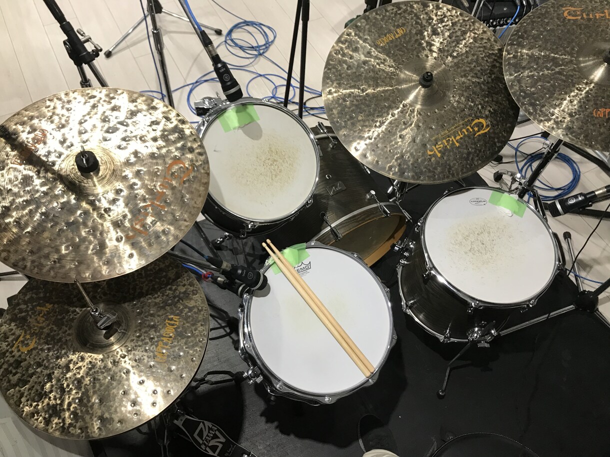 世界で活躍するドラマーが録音します あなたのオーダー通りのドラム音源を納品します イメージ3