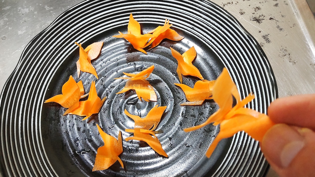 料理を彩る飾り切り教えます お祝いの料理に、パーティーに、ちょっとした集まりに、お弁当に イメージ1