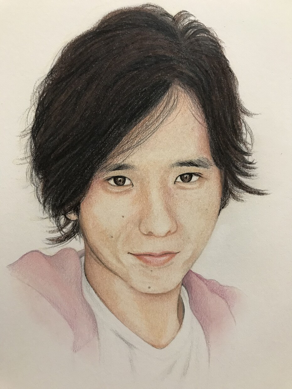 色鉛筆で人物、ペットの似顔絵、肖像画をお描きします 【A4サイズ】心を込めてお描きします！贈り物や記念にどうぞ♪ イメージ8