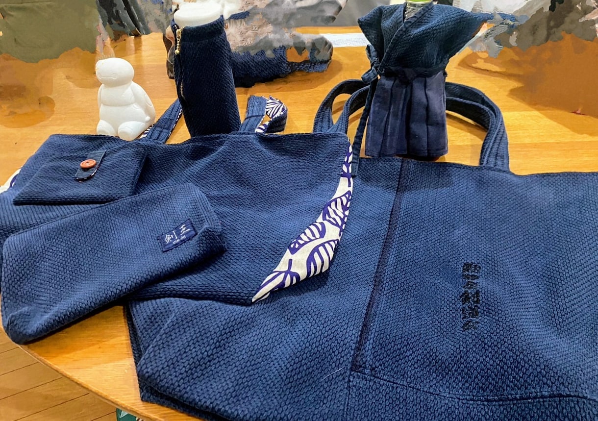 あなたの「欲しい」と「思い出」を形にします あったら便利な小物を作成します。衣類のリメイクも得意です！ イメージ1