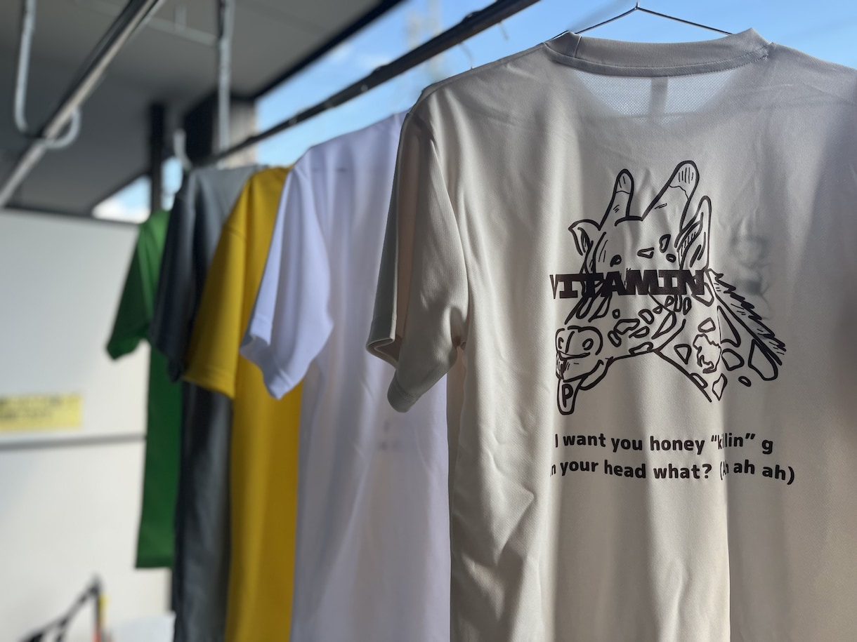 オリジナルのドライフィットTシャツを作成します スポーツチームのユニホーム、クラスTシャツ、記念Tシャツなど イメージ5