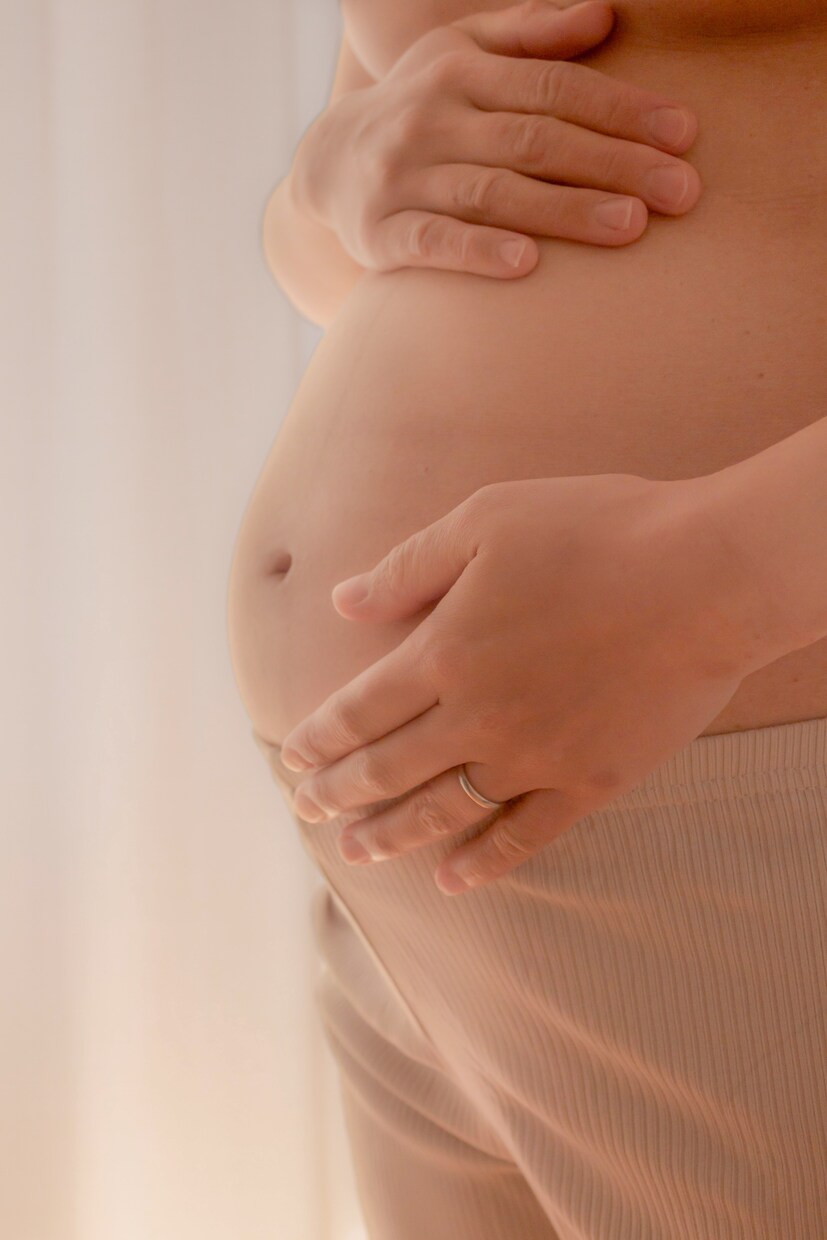 妊婦様の体調に寄り添うゆったり撮影します 今しか残せない愛おしい時間。あたたかなマタニティフォト撮影 イメージ2