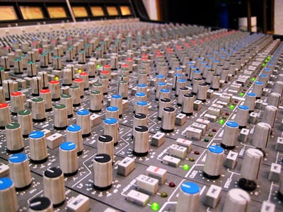 ミキシングコンテスト受賞経験あるプロがMIXします MIXコンテストに受賞したエンジニアによる安心なミキシング イメージ1