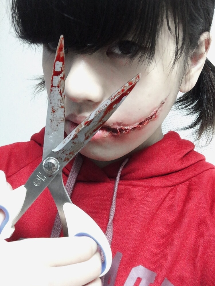 ハロウィンはもうすぐ！特殊メイク教えます 現役特殊メイク科専門生が簡単な特殊メイクを教えます。 イメージ3