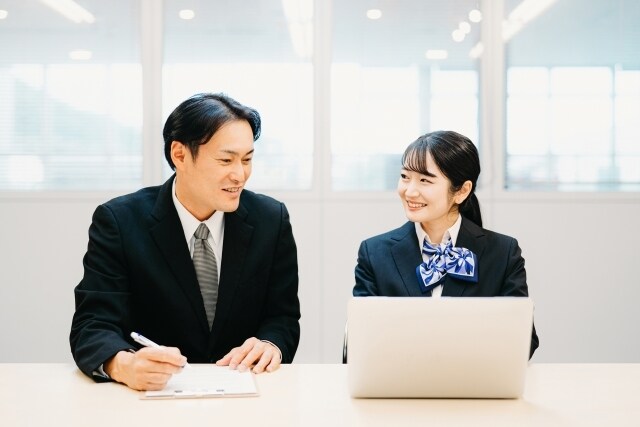 銀行信金職員向け投信保険販売担当のお悩み解決します 元銀行員投信保険販売TOP経験かつ販売員研修講師がお話聞くよ イメージ3