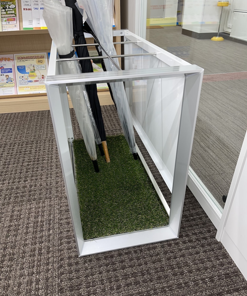 お好きなサイズ(オーダーメイド)の人工芝販売します 【人工芝専門職人が制作】店舗装飾・インテリア・DIYに・・・ イメージ3