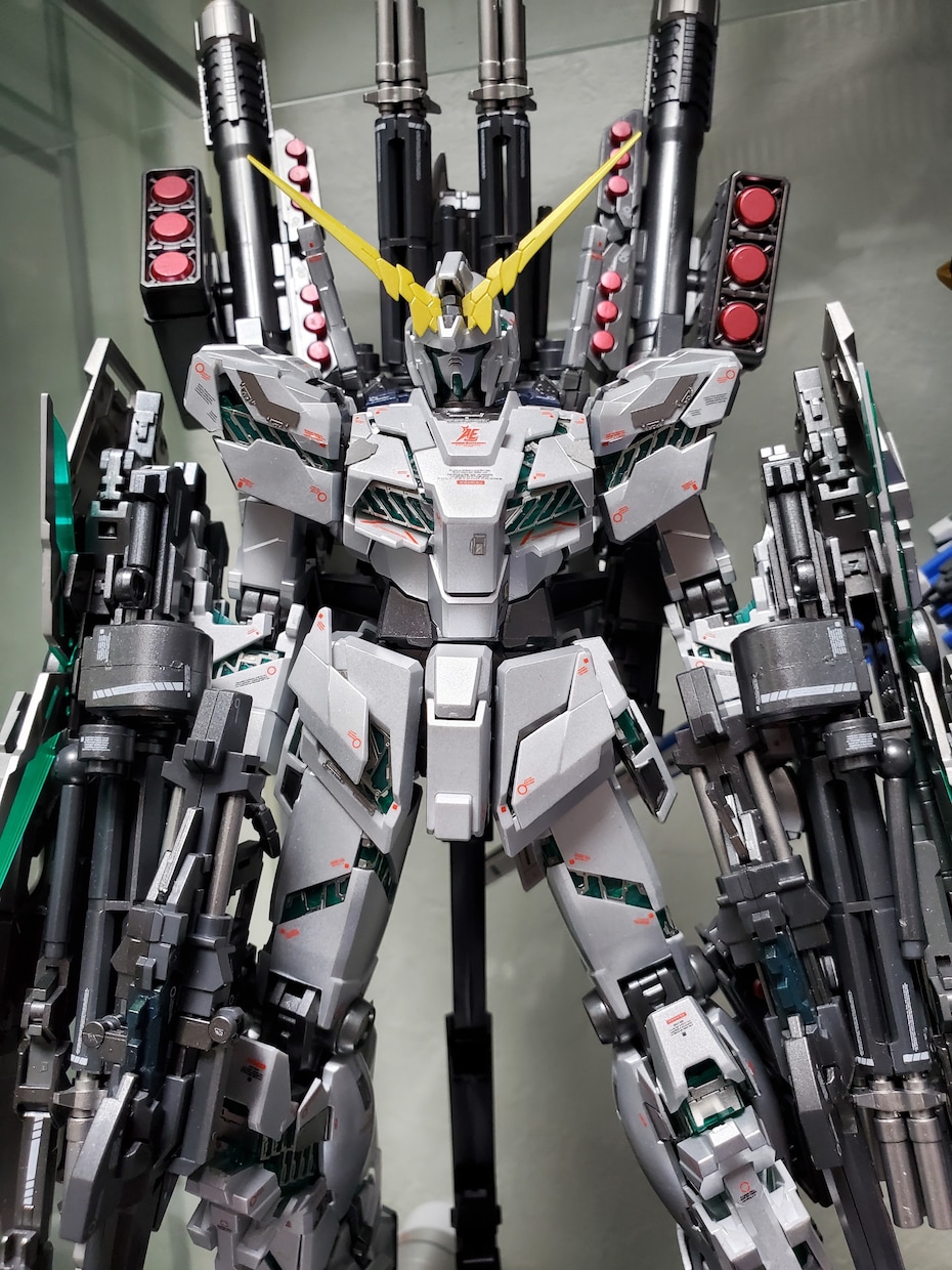 素組から全塗装までガンプラの製作代行します オリジナルカラーで全塗装、社外品のデカール貼りお任せください イメージ1