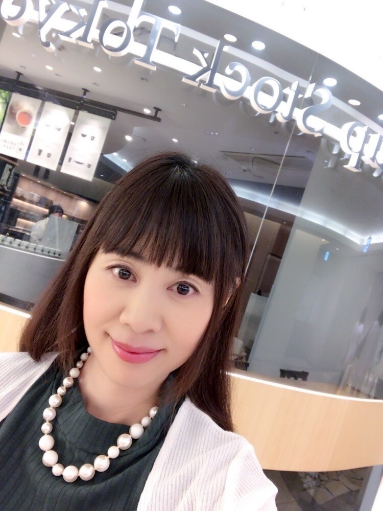 眠れない夜、眠くなるまでお付き合いします 眠れない夜ありますよね。お話しついでにタロット占い致します。 イメージ4