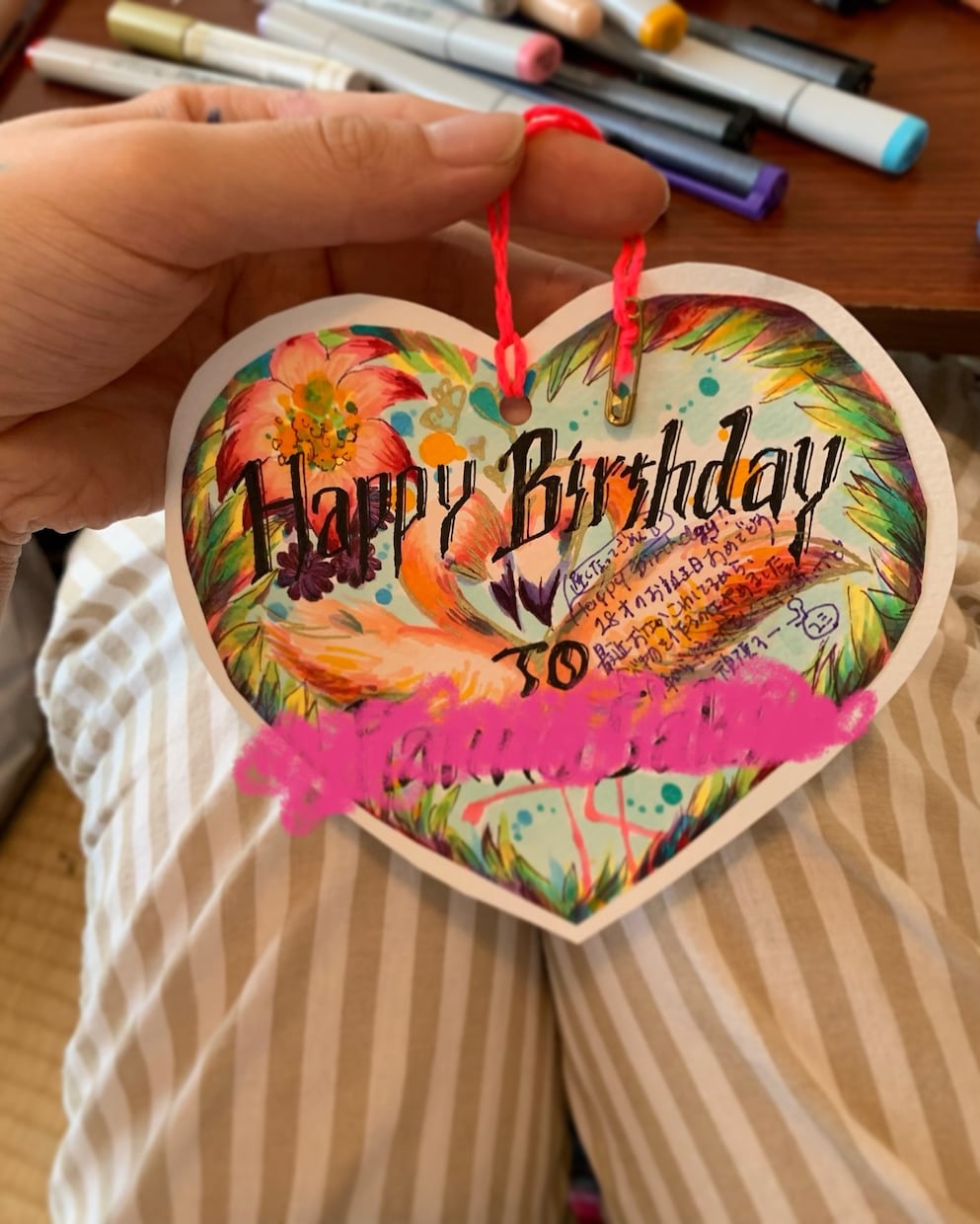 お店のポップ/メッセージカード作成します 画用紙とコピックで作成、ラミネートし キャッチーな仕上がり イメージ2