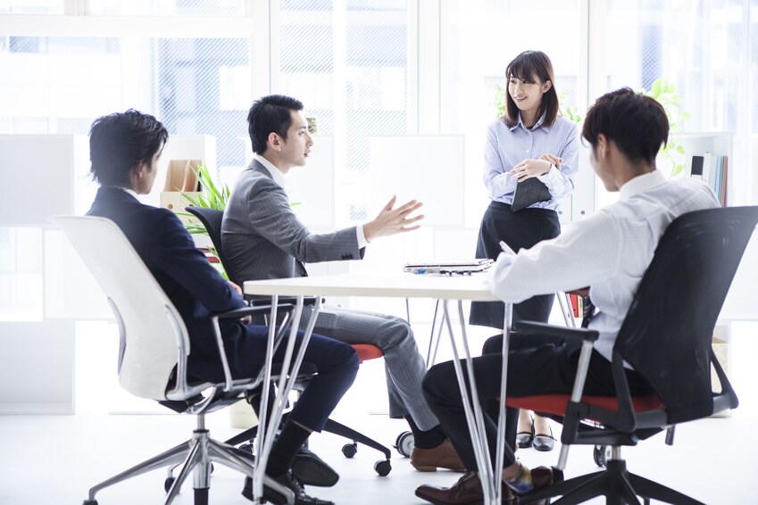 とにかく困っている方へアドバイスします 自分の思い通りに行かない方、お悩み解決します。 イメージ1