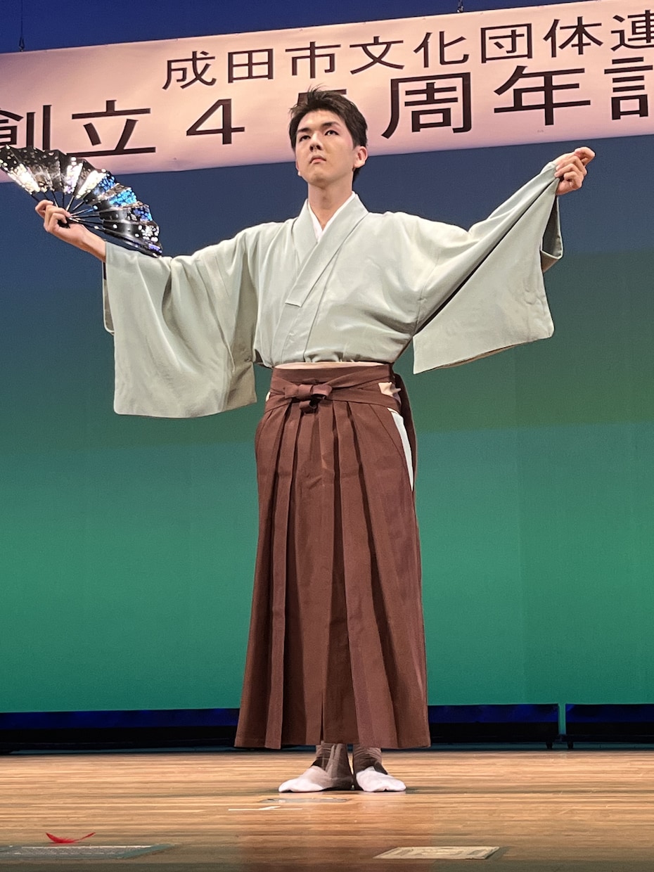 日本舞踊のお稽古をオンラインでやってます 海外公演複数回あり！三代目があなたを教えます イメージ3