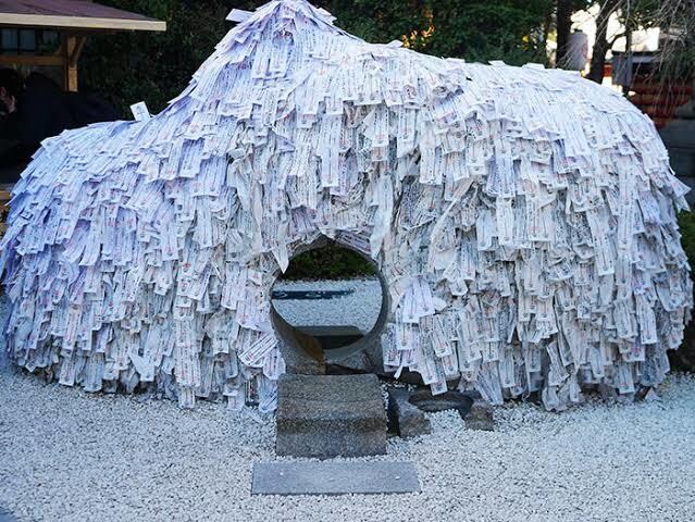 縁結び安井金比羅宮まで代行します 良縁を結びたい方、どうぞ私をお使い下さい イメージ1